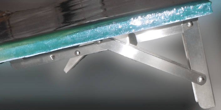 Table dépliée de profil Table dépliée de profil